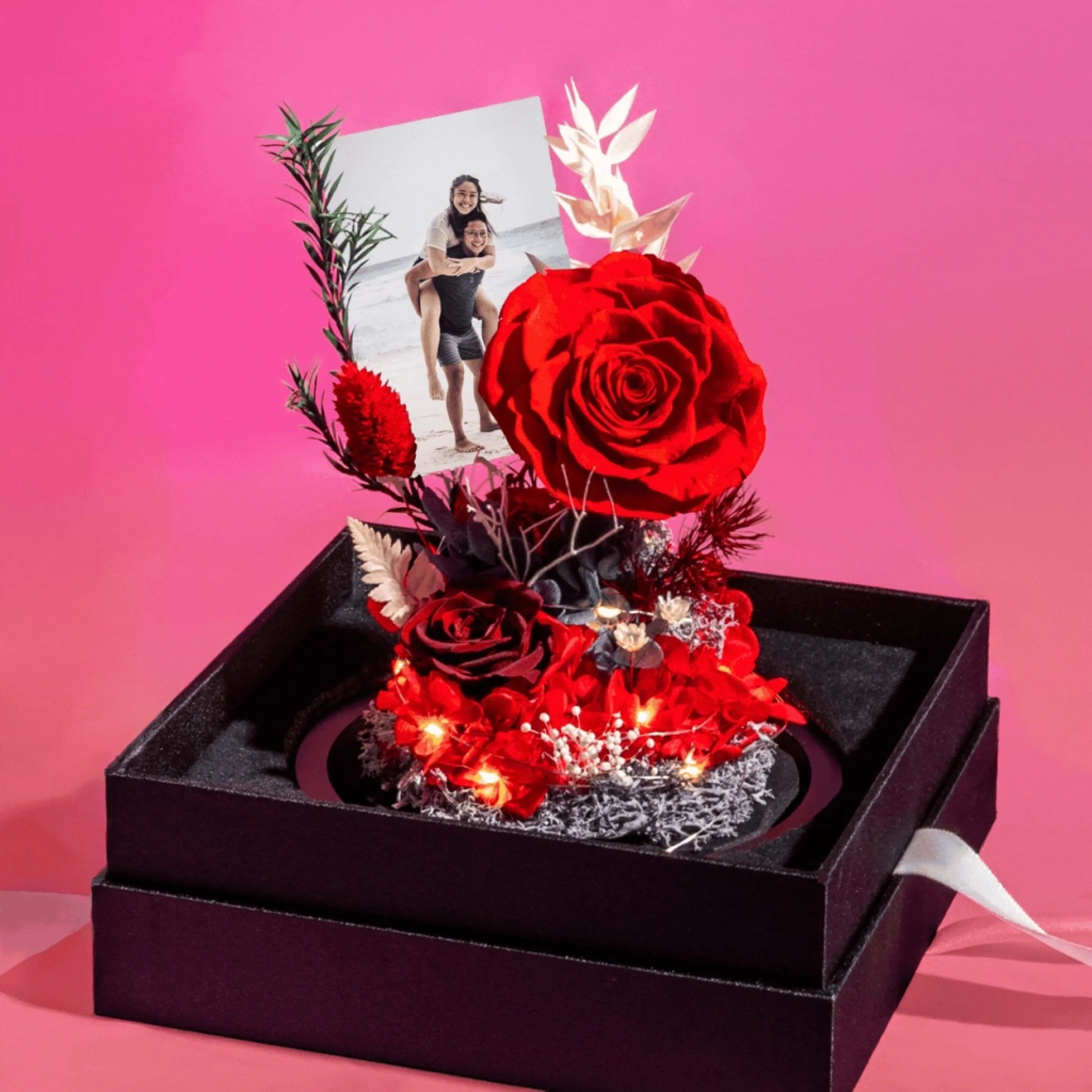 flowerchimp-gift-forever-flame-preserved-rose-2500x2500-01