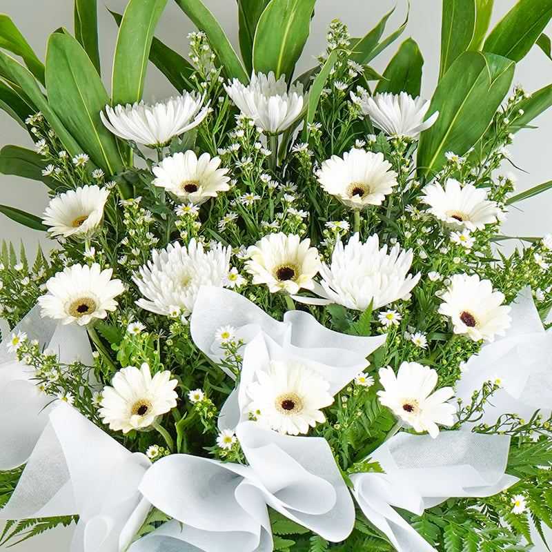 Cool Blue | Condolence Flower Stand