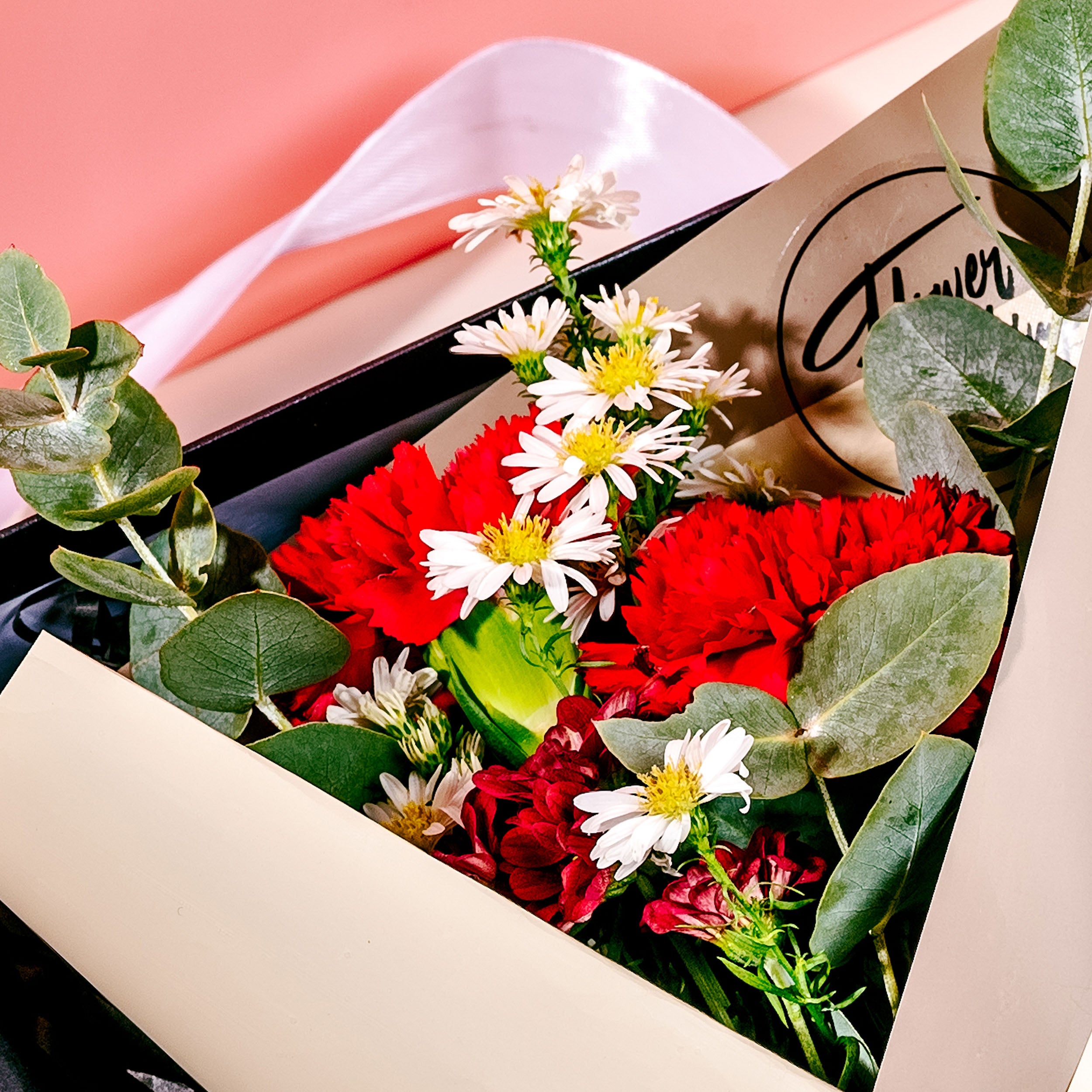 Graceful Gift Box