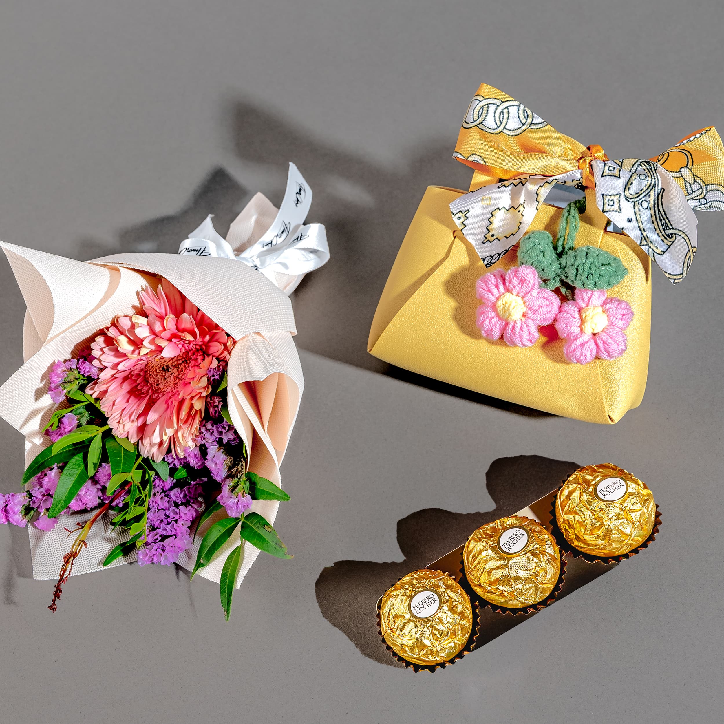 Petite Radiance Gift Set (Twilly Bag With Flowers, Chocolate & Charm)