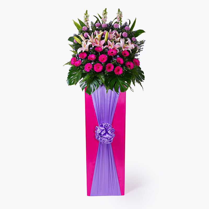Royalty | Opening Flower Stand